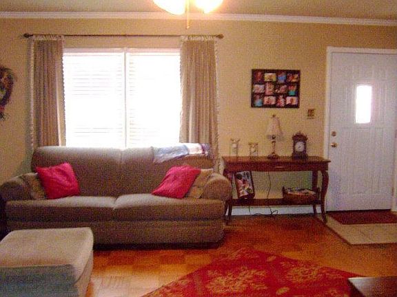 5th image of 2504 Gallahadion Ct