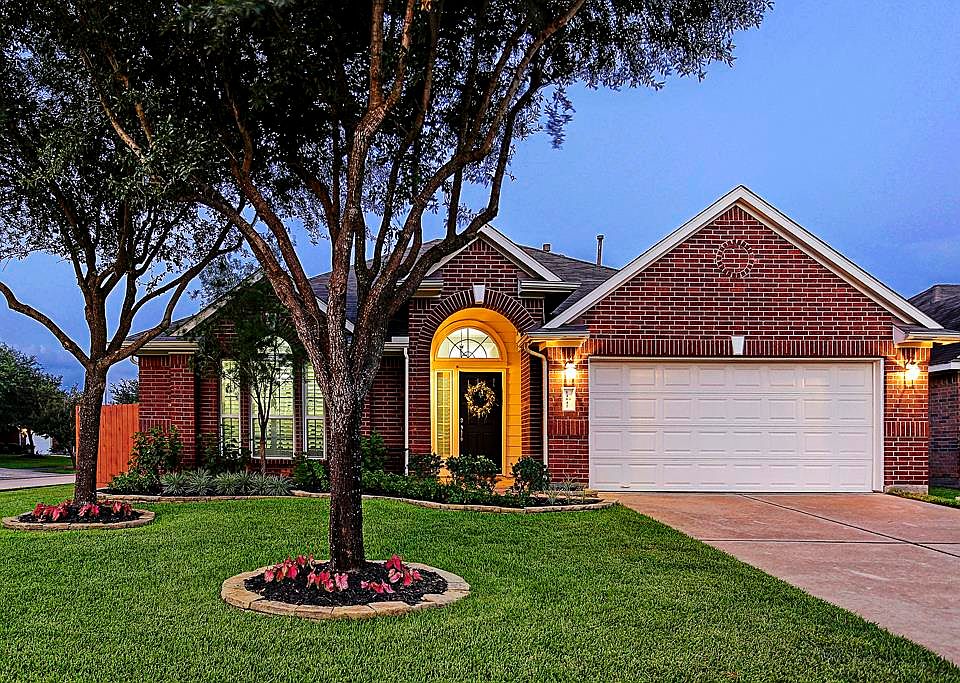 1st image of 14842 Wooded Glen Ct