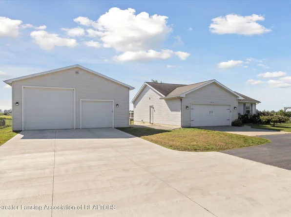 1880 E Townsend Rd, Saint Johns, MI 48879