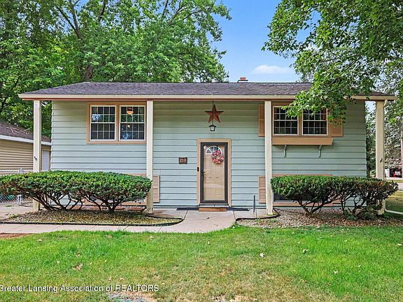 2nd image of 210 Devon Hill Dr