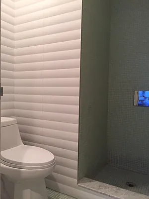 Rented by Rennit Inc. | media 100