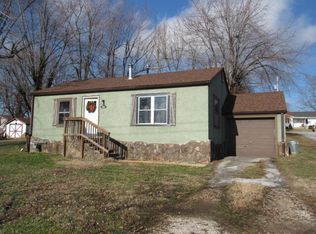 200 W Pennsylvania St, Mansfield, MO 65704