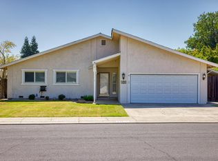 131 Mulholand Dr, Ripon, CA 95366