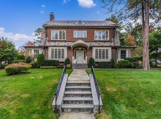 60 Elk Ave, New Rochelle, NY 10804