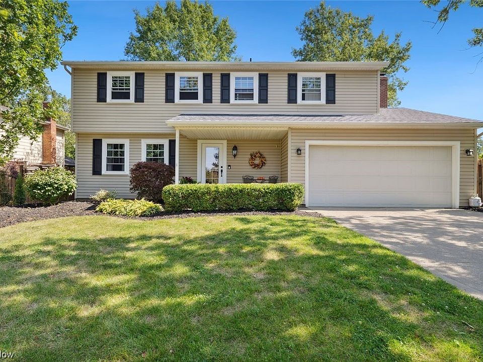 1st image of 365 Bettie Ln