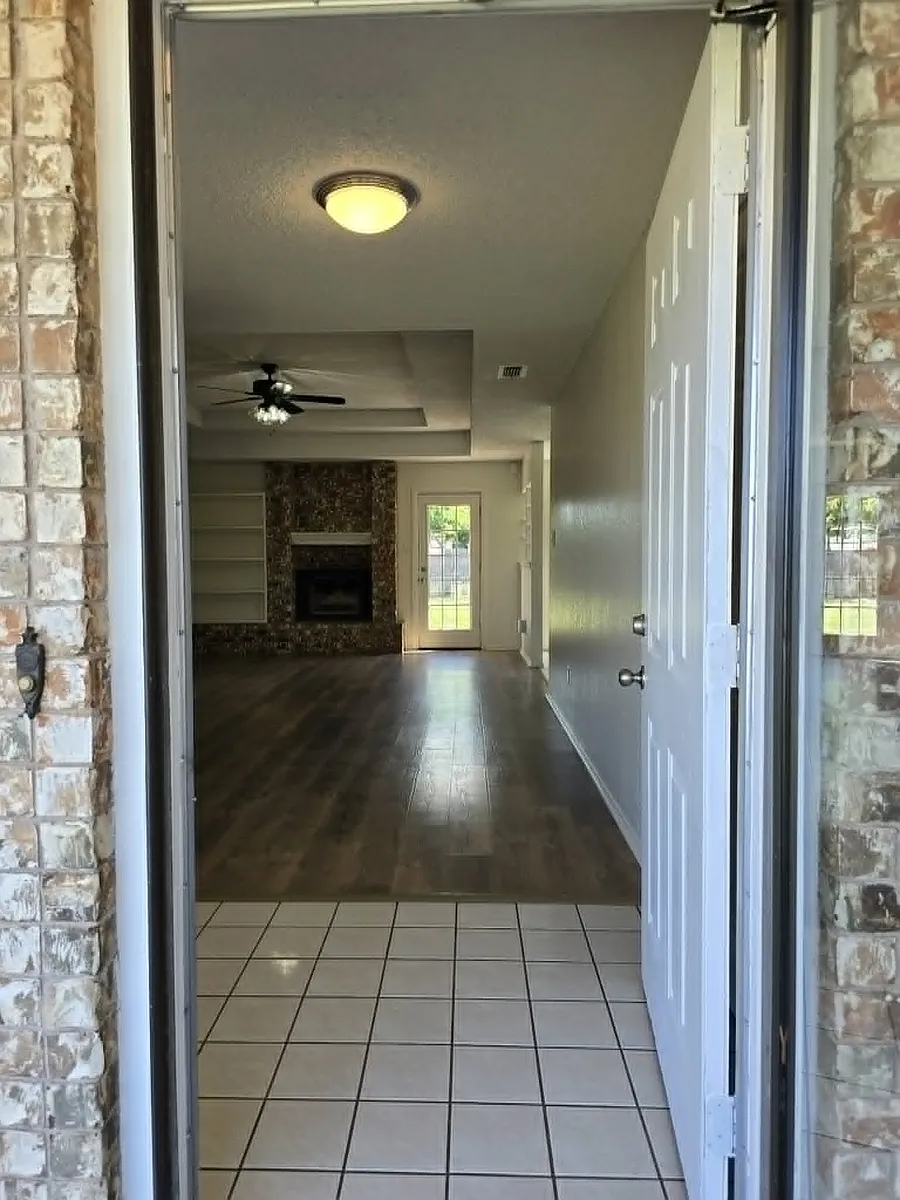 Building Photo - 5065 Velta Ln