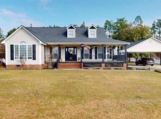 1004 Fox Hollow Dr, Hartsville, SC 29550