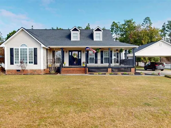 1004 Fox Hollow Dr, Hartsville, SC 29550