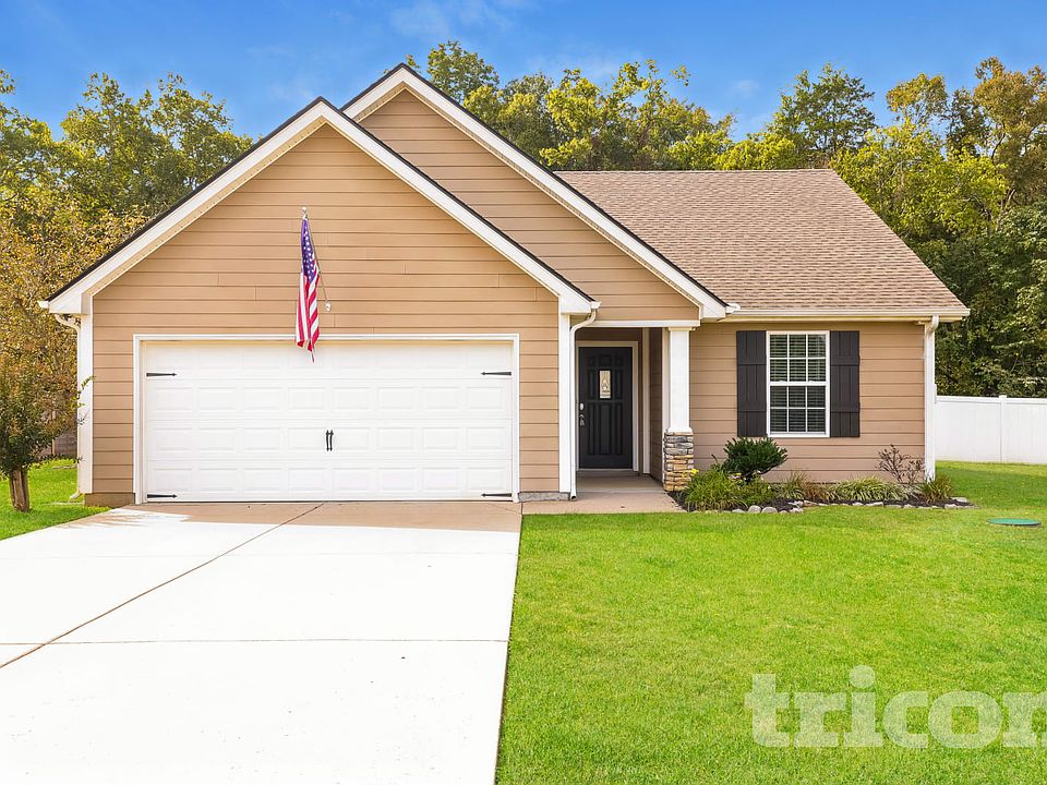 1st image of 605 Silverhill Dr