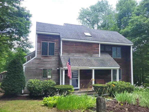 117 Goss Drive, Henniker, NH 03242