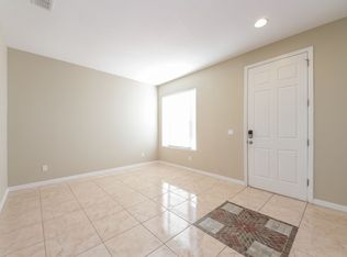 608 Woods Landing Dr, Minneola, FL 34715