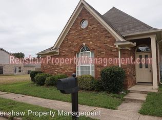 5678 Sycamore Woods Dr, Memphis, TN 38134