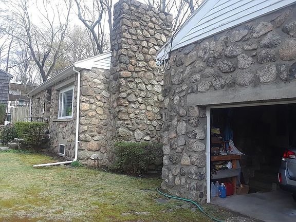 5th image of 1 Woodland Ave S