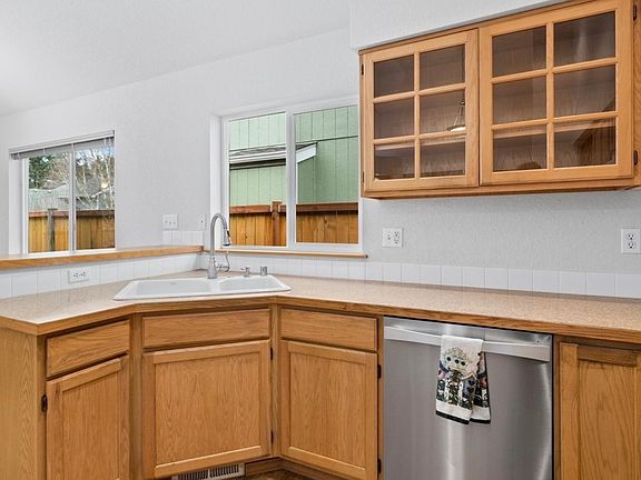 4th image of 4309 Maricite St SE