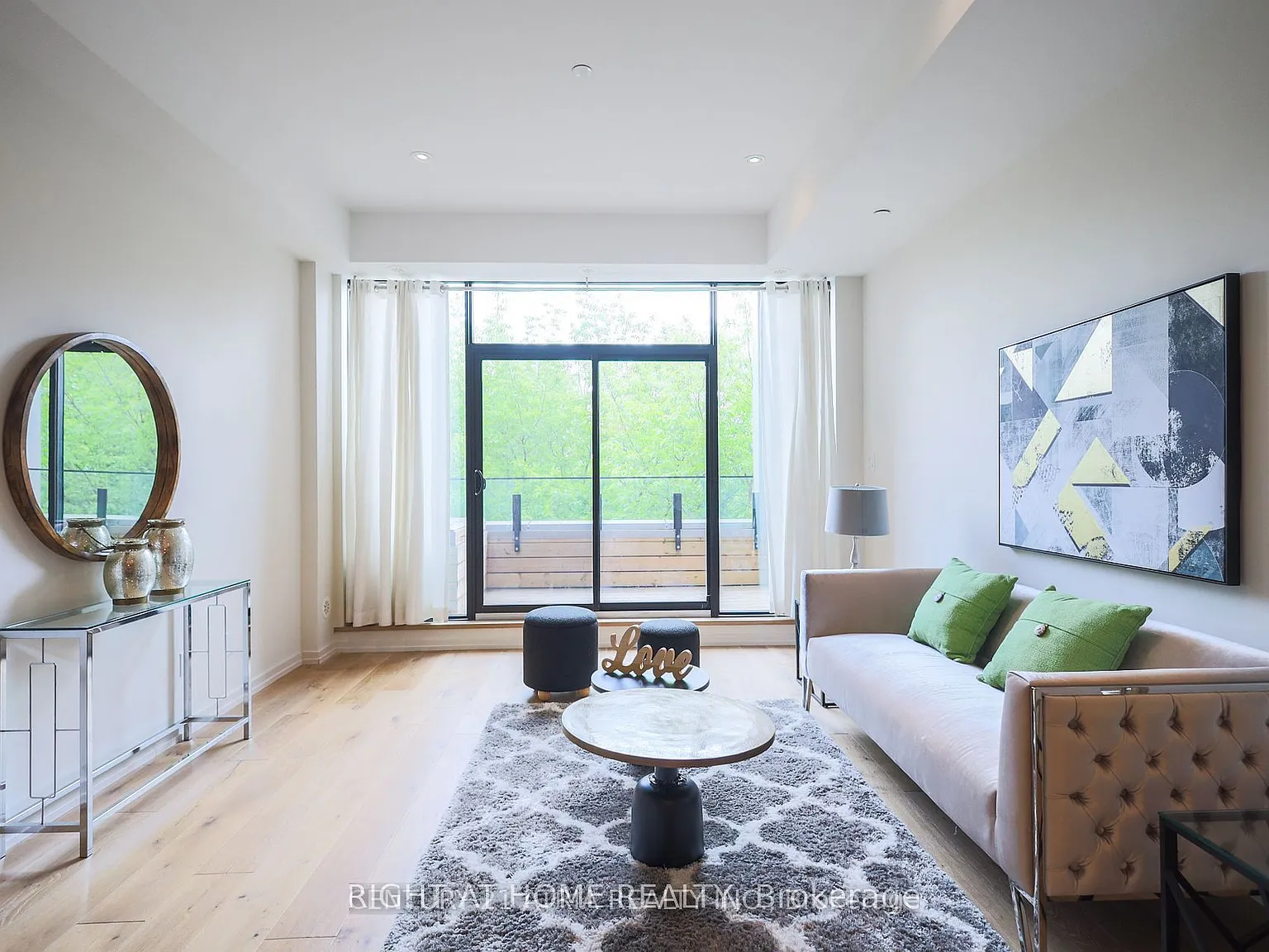 2 bed, $5,250 — Photo 4