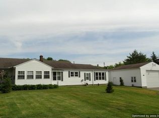 14959 Rock Creek Rd, Chardon, OH 44024