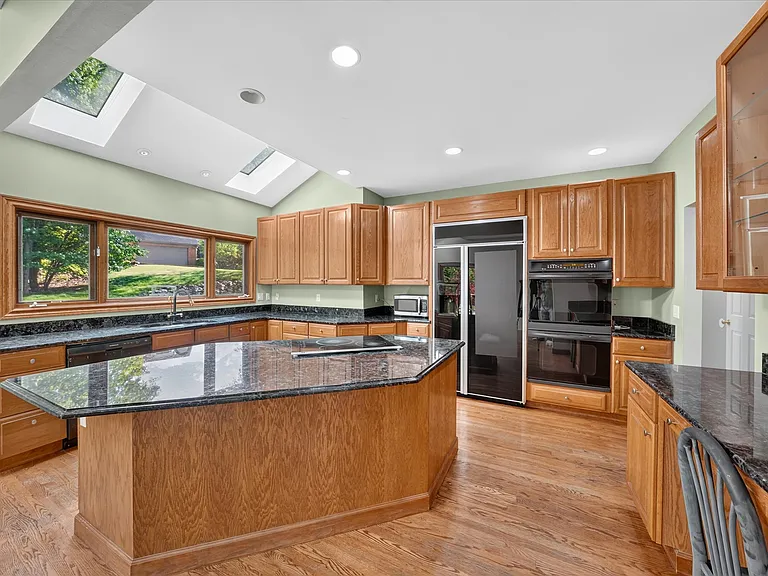 3187 Turnberry Dr — Photo 13