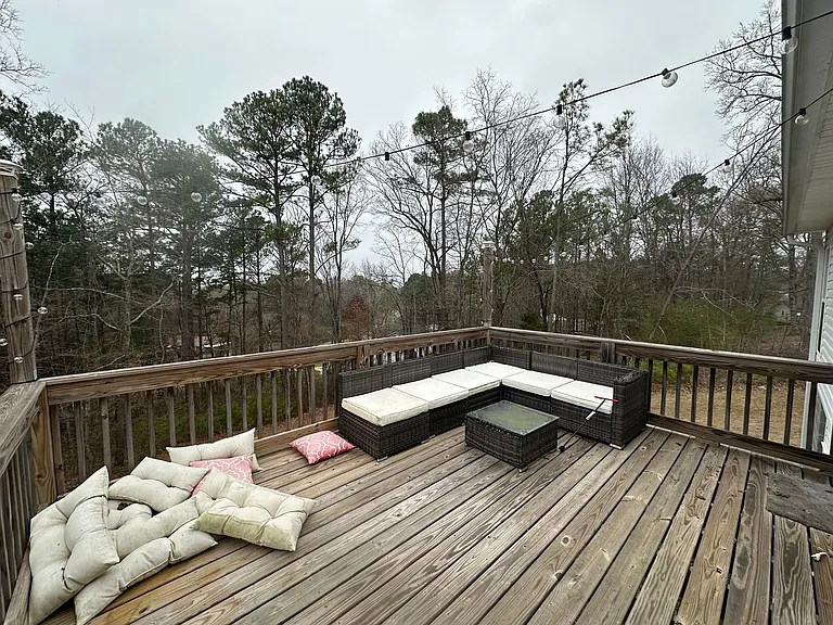 85 Mary Dr — Photo 24