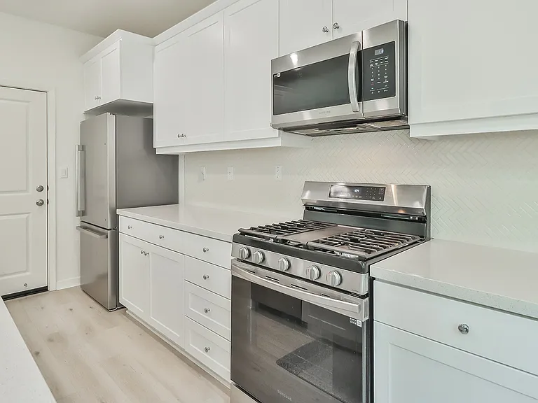 3092 Acebo Dr — Photo 5