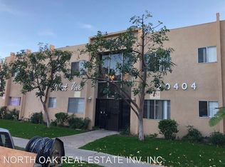 20404 Cohasset St APT 1, Winnetka, CA 91306