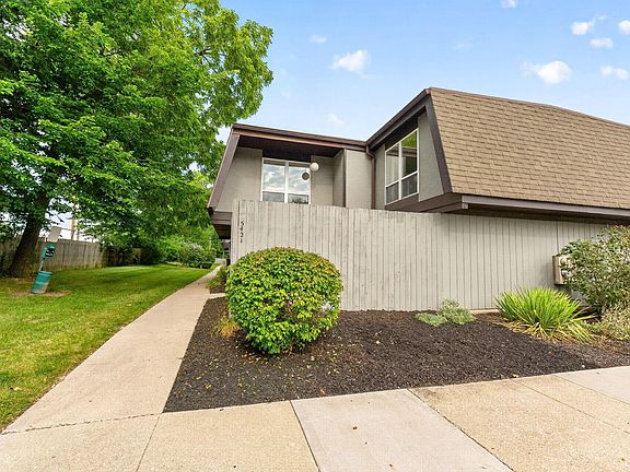 4th image of 5421 Worthington Forest Pl E #1A