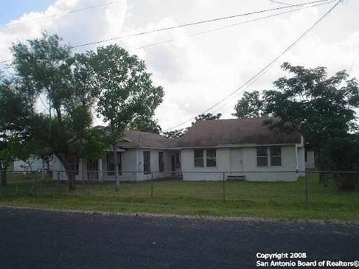 2nd image of 25468 DUNES AVE