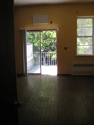 Rented by Magnone Real Estate | media 25