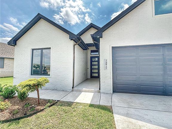 2nd image of 15917 Palermo Dr