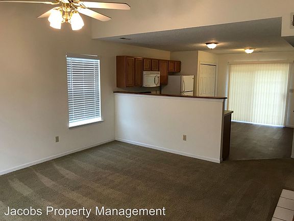 3rd image of 5008 Betty Jean Way