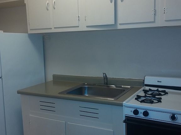 5th image of 2603 Park Ave APT 1