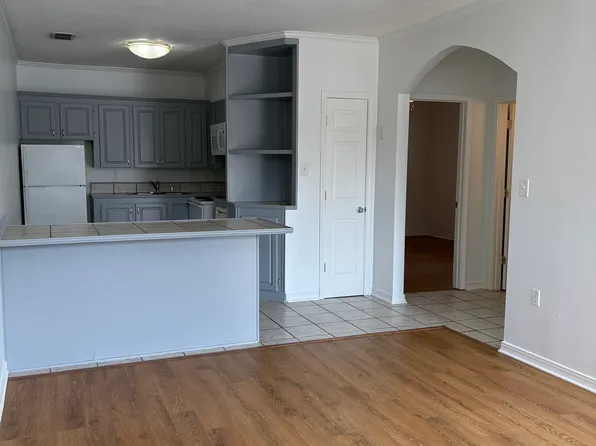 932 Richburg Rd APT 3, Hattiesburg, MS 39402