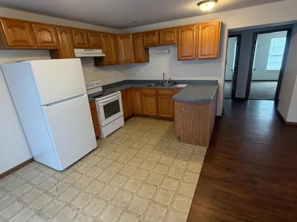 100 Aldergate St #51, Bonne Terre, MO 63628