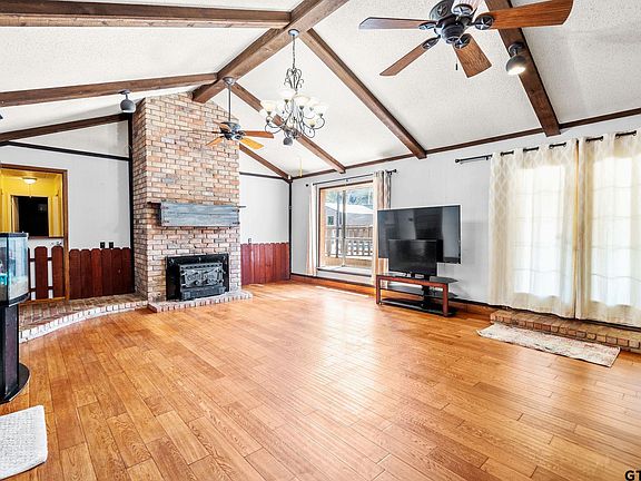 5th image of 1006 Spring St