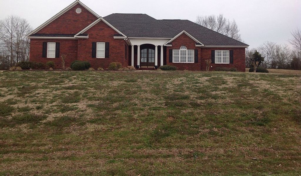 473 Lakeview Dr - Property Image