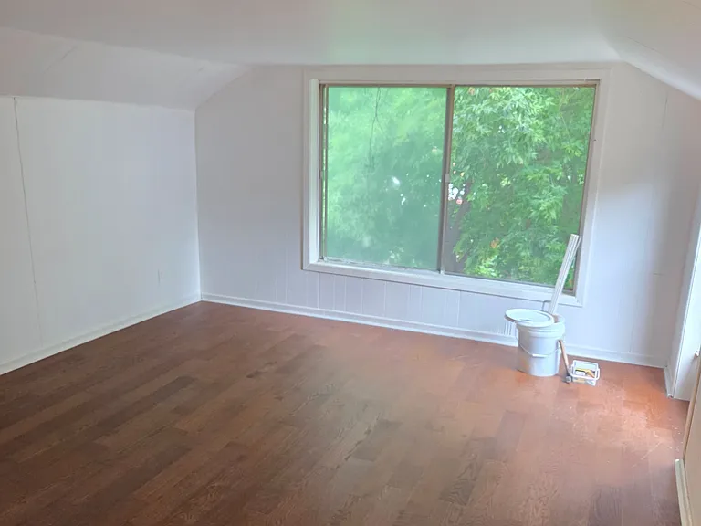 105 Bethune St #2 — Photo 8