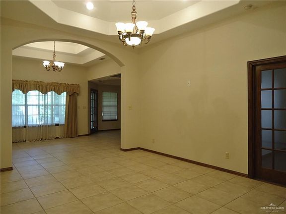 2nd image of 6009 N 25th Ln