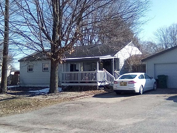 2nd image of 69261 Vicky Dr