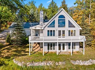 7267 Arrowroot Trl, Gaylord, MI 49735