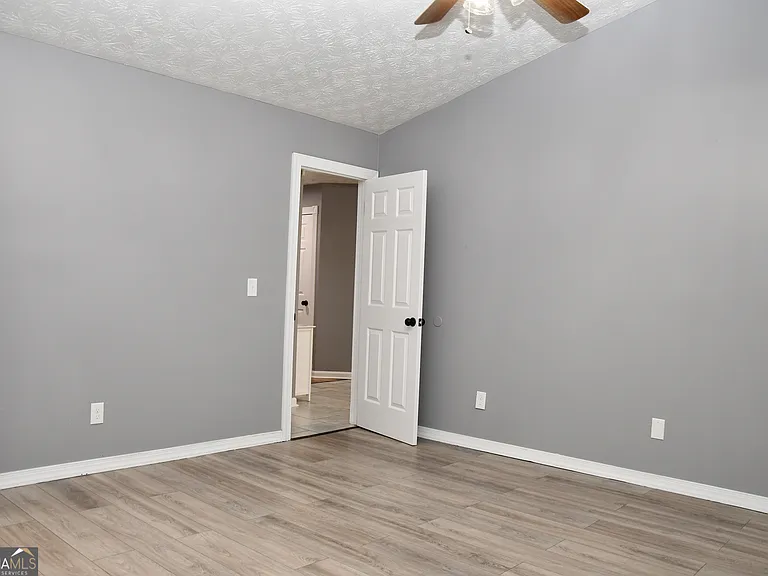 5932 Homestead Cir — Photo 19