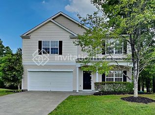 4104 Hampstead Village Dr, Durham, NC 27703
