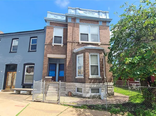 7720 Ivory Ave, Saint Louis, MO 63111