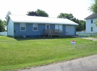 103 West St, Brighton, IA 52540