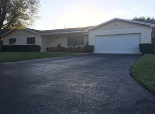 27520 SW 166th Ave, Homestead, FL 33031