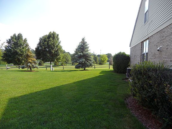 4th image of 9451 Dunmurry Dr