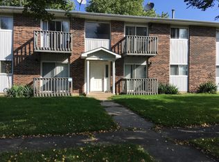 209 Pardridge Pl, Dekalb, IL 60115