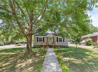 2211 Ridgewood Ave, Anderson, SC 29625