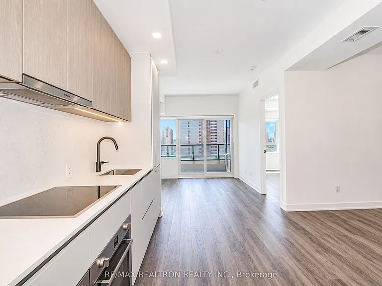 609 Sherbourne St #1711 — Photo 10