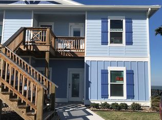 80 Copano Ridge Rd APT 504, Rockport, TX 78382