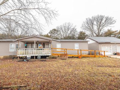 23603 Red Oak Dr, Lebanon, MO, 65536