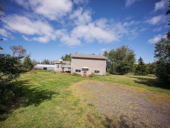 4th image of 1127 Ferry Rd